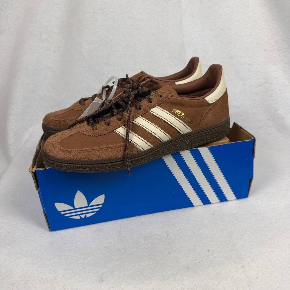 Adidas Handball Spezial Sneakers Mens US 9 UK 8.5 Suede Gum Sole Brown KJ6016